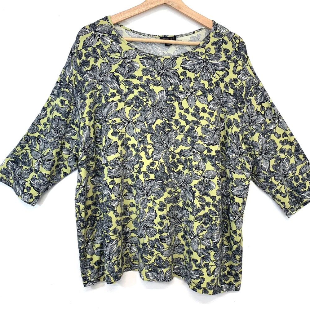 J. Jill Wearever Yellow Floral Knit Top 2X Stretch Short Sleeve Casual Office